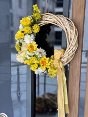 Yapay Çiçekli Hasır Kapı Süsü No:5