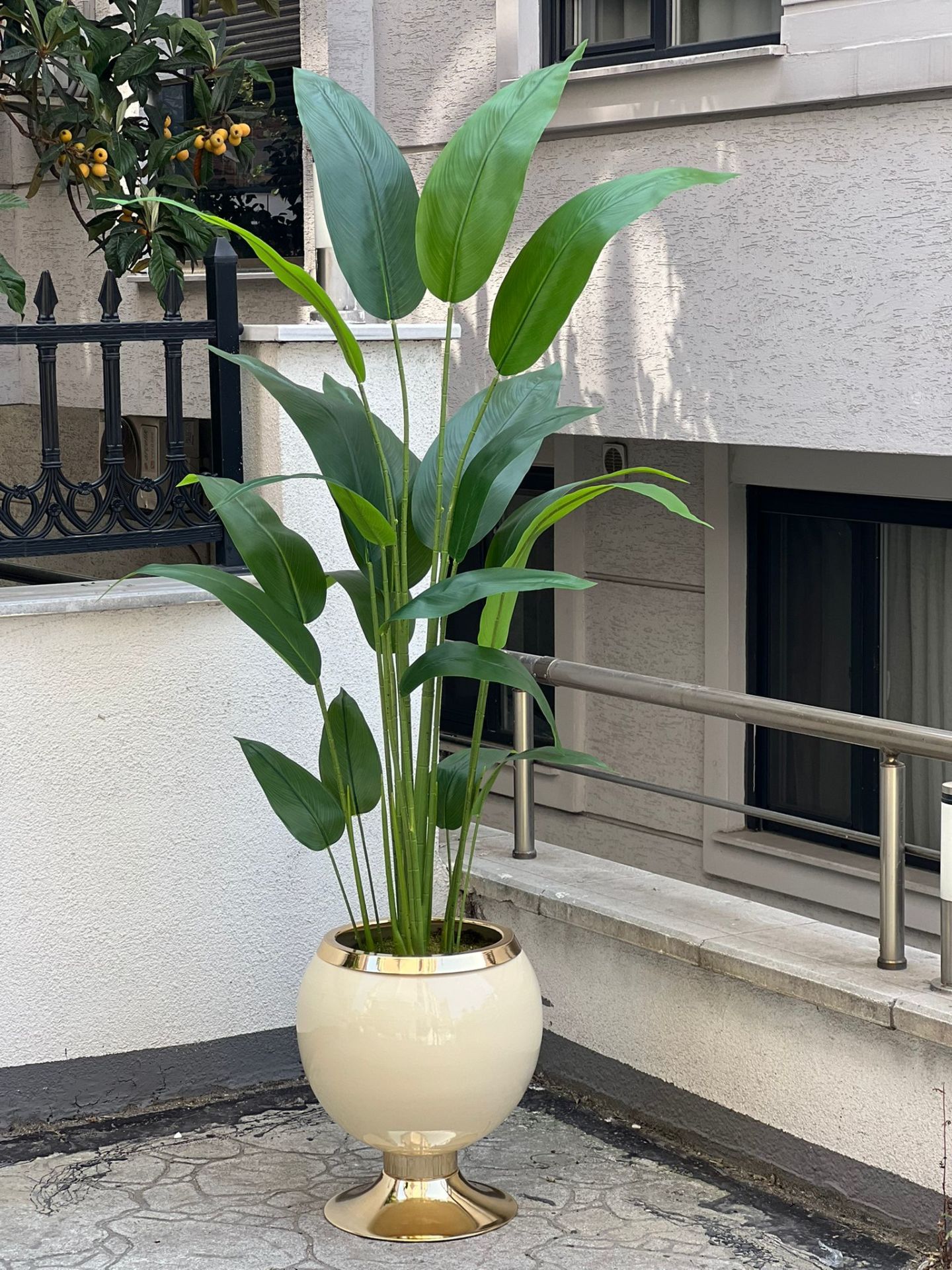 Yapay 20 Yaprak Starliçeli Lüx Metal Saksı