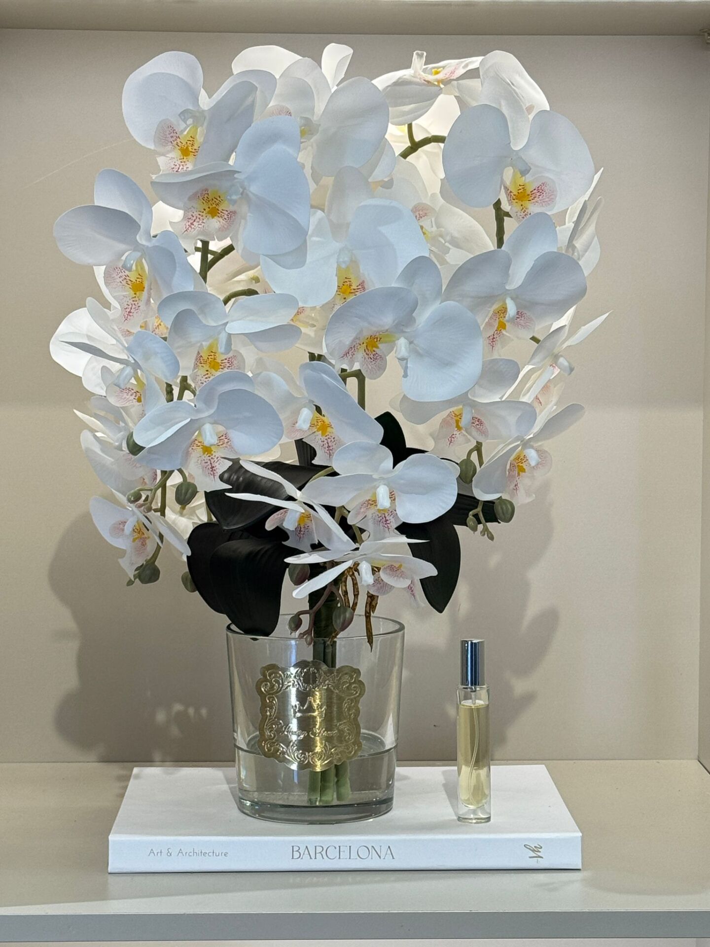 5 Dallı Yapay Orkideli Cam Vazo(Gold Plaka)