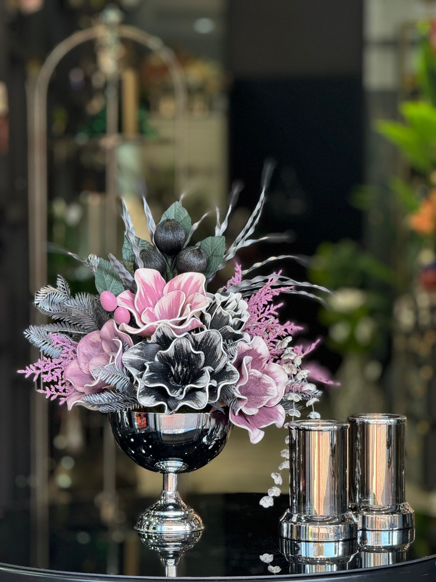 Yapay Çiçekli Gümüş Yuvarlak Vazo 3 Parça Set No:14