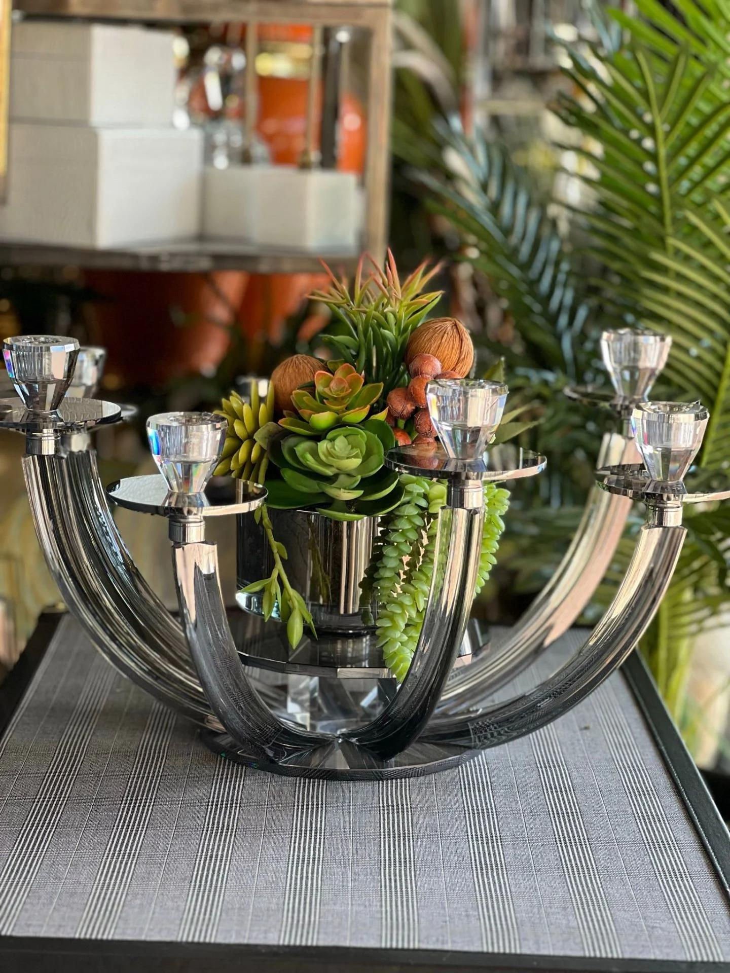 8 Kollu Füme Renk Kristal Şamdan & Çiçek Tanzimli Vazo No:2