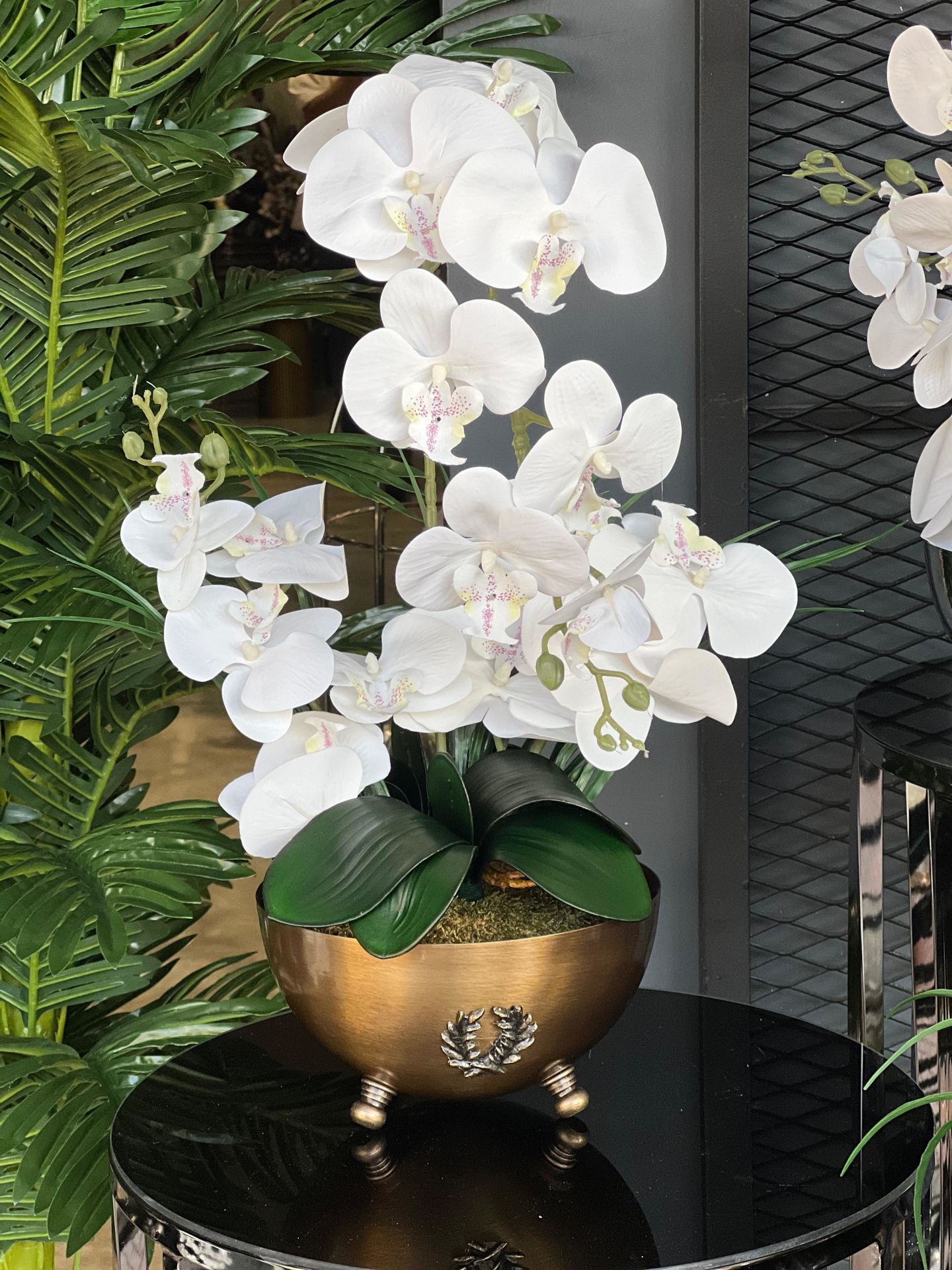 Yapay Orkideli Armalı Antik Vazo