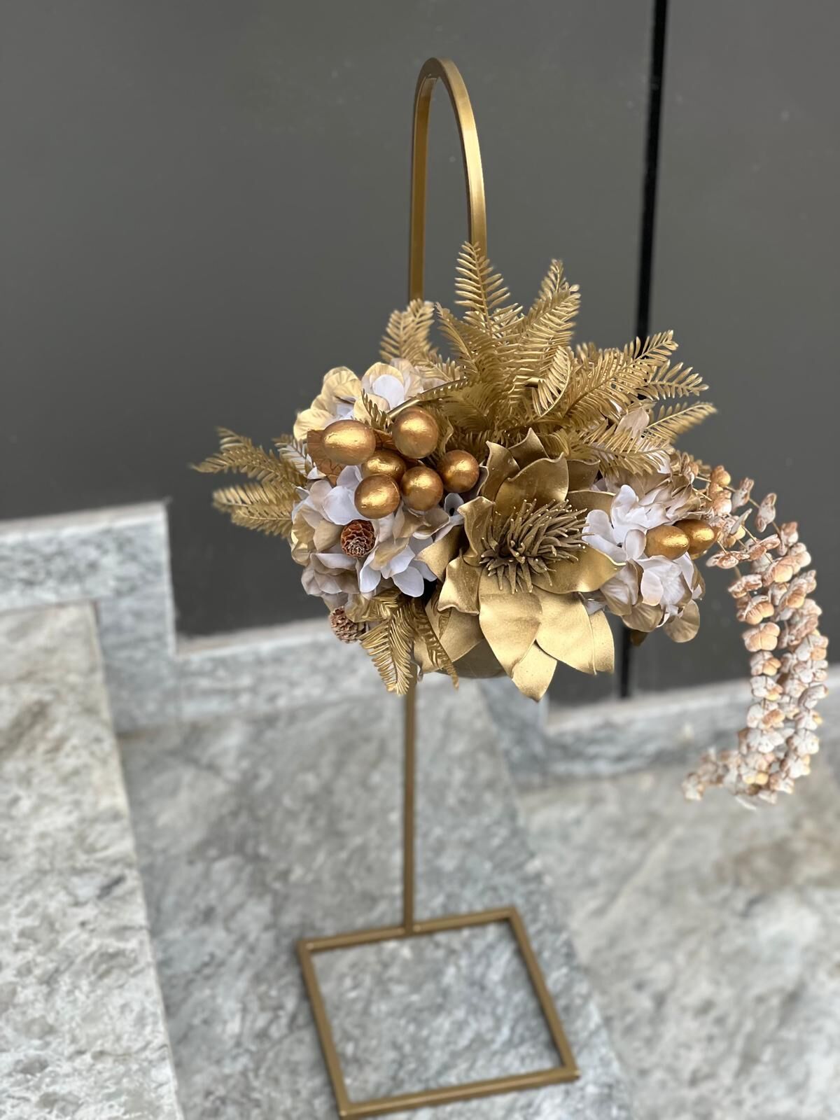 AYAKLI YER VAZOSU SALINCAK GOLD 2