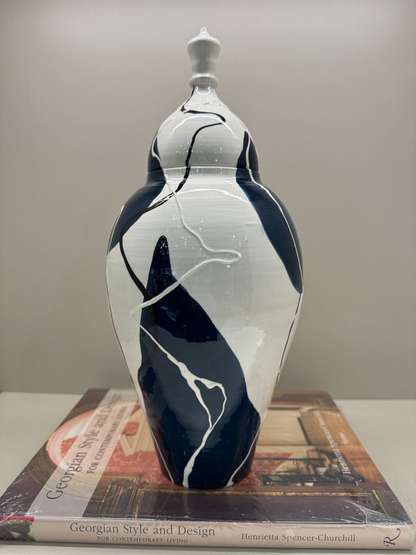 Desenli Lacivert Beyaz Detaylı Küp Küçük Boy No:3