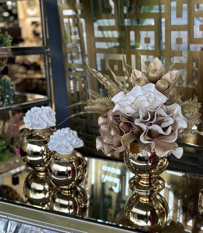 Yapay çiçekli üç parça mercan vazo set no 1