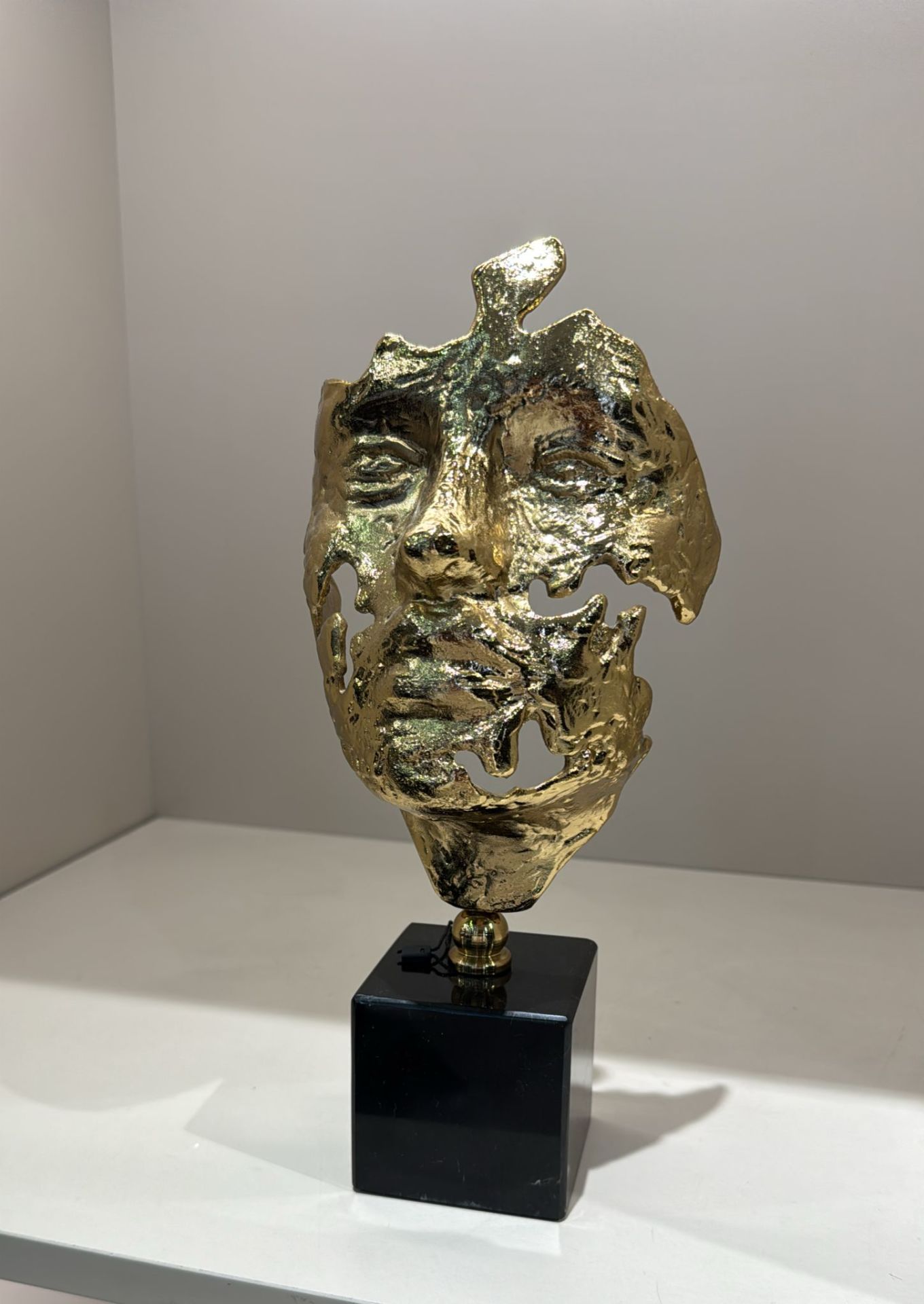 Döküm Maske Dekor Gold