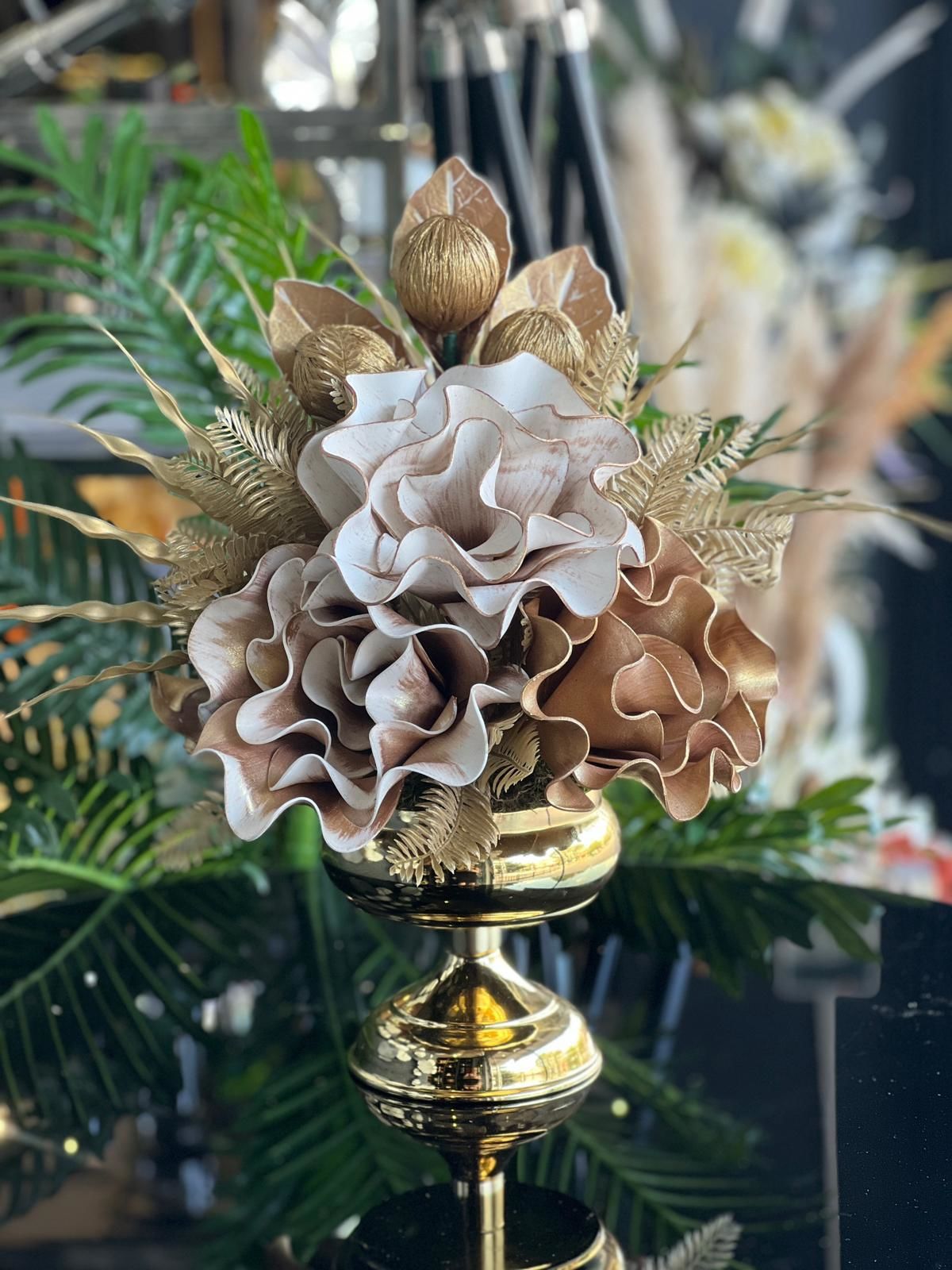 Yapay Çiçekli Gold Küçük Ayak Vazo No:3