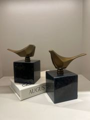 İkili Mermer Kaideli Büyük Kuş Dekor Antik